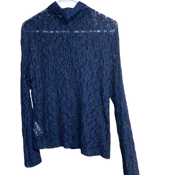 620. Rejina pyo blue sheer lace long sleeve top size (16) see measurements - Picture 2 of 7